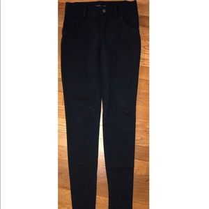 Brandy Melville pants